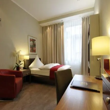 Hotel Kastens Luisenhof 5*
