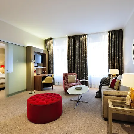 路易森霍夫卡斯腾酒店 5*