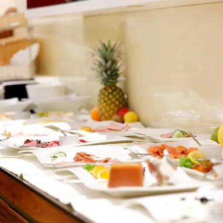 路易森霍夫卡斯腾酒店 酒店