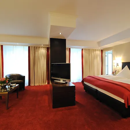 Hotel Kastens Luisenhof 5*