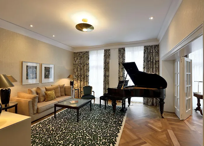 Hotel Kastens Luisenhof 5*