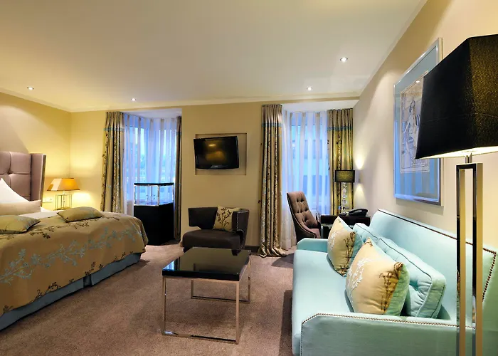 Hotel Kastens Luisenhof 5*