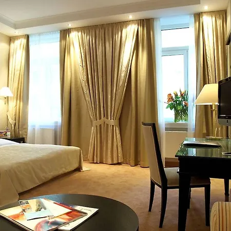 Szálloda Kastens Luisenhof 5*