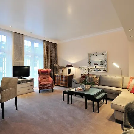 Kastens Luisenhof Szálloda 5*