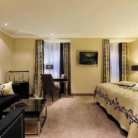 Kastens Luisenhof Szálloda 5*